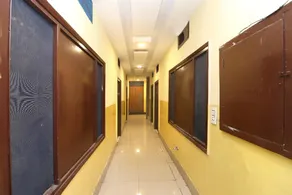 OYO 30127 Hotel Sabina International - Image 2