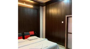 The shelar's Royal inn - Image 2