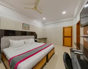 Hotel Vihar Deluxe Ratnagari - Image 2