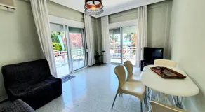 Sea View Apartment - Image 2