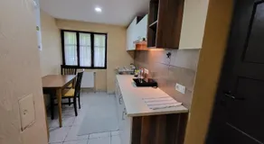 Under Rock Guesthouse - Image 5