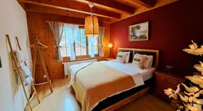 Sawasdee Swiss Chalet Wilderswil - Image 2