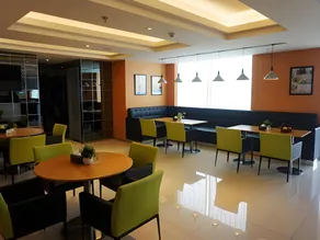 Jinjiang Inn Select Haikou Qilou Old Street Binhai Avenue - Image 2