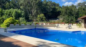 Chalet con piscina - Image 3