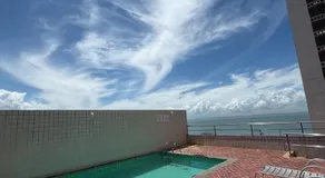 Flat lindo e reformado com vista para o Mar - Image 3