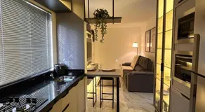 S3 - Lindo Apartamento em região central - Image 3