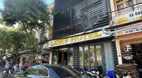 LION 9 HOTEL - Image 4