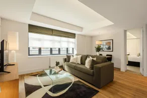 Tower of London I Your Apartment - Image 2