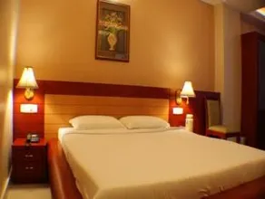 Hotel Green Palace - Image 5