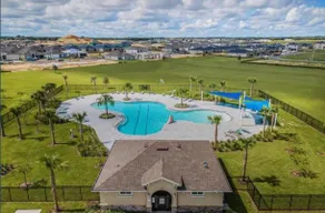 Modern Villa Home Near Disney and Lego Land! - Image 3