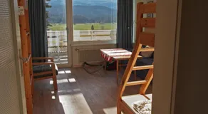 Good Vintage Apartment - Image 2
