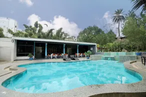 Hummingbird Resort - Image 2