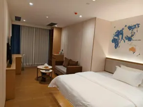 Hanjiangwan No.1 Apartment - Image 4