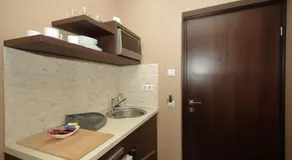 Royal Residence Apartments - Image 2