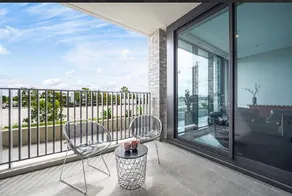 The Elegant Deco Apt In Sydney Olympic Park - Image 5