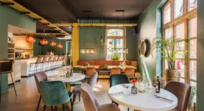 360 Grad Hotel & Bar - Image 3