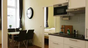 Vienna Gold Apartments - contactless check in - Image 4