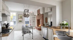 134 Prince - Luxury Boutique Hotel - Image 3