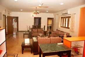 KD's VILLA - Image 2