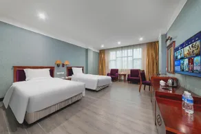 Junwei Hotel - Image 2