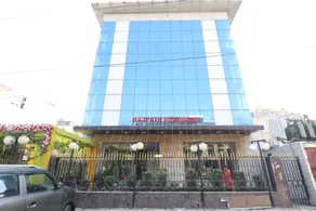 Hotel Rajpath Residency 2 Min Walk From Kaushambhi Metro Station - Image 4