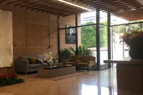 Bespoke Suite, Unique Location - Image 4