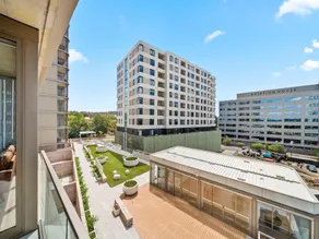 Bright 2-bed Apartment With Gym, BBQ & Pool Access - Image 4