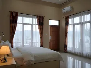 Samosir Cottages Resort - Image 2