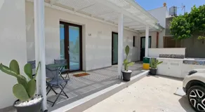 Claudette Apartments - Image 4
