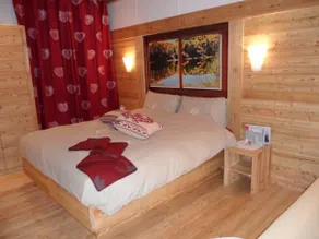 Hotel Niagara - Image 2