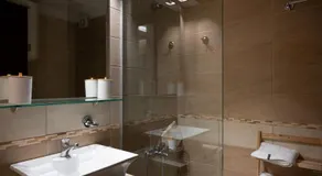 Old Bridge Waterfront View Apartment, Chalkida - Image 2