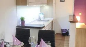 Charming Apartment in Rakovica with Shared Pool - Image 4