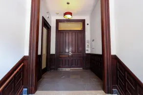 Maverick Suites at 245 Newbury St - Image 4