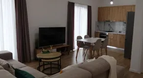 Spacious apartment with Balcony and City - Image 2