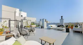 Executivo próximo ao Portão, Shopping Palladium e Cidade Industrial - GLOW 1 SUÍTE - Image 2