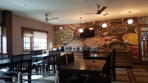 Hotel The Urmi - Image 3