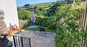 Highfield House, Parracombe, Modern B&B - Image 4
