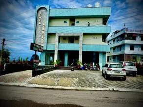 Avantika Hotel - Image 4