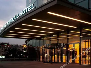 Myroom Boutique Hotel - Image 5