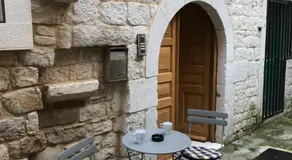 Trogir old town apartments with FREE parking - Image 3