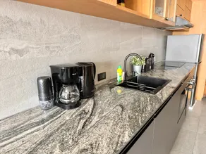 Spacious 2BD |Free Wifi, 1min BTS, Mall, Jodd Fair - Image 5