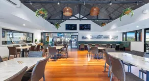 Tall Timbers Hotel - Image 3