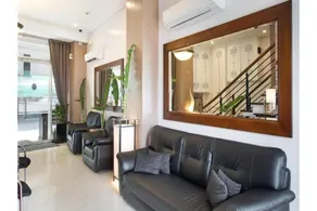 Belvilla Airport Stays Near Makati Manila Formerly Avitel Hotel - Image 4