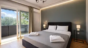 Sea Whisper Apartment in Rafina by ΜΡS - Image 2