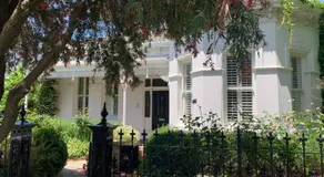 A Majestic Victorian Private Rear Access Quarters - Image 3