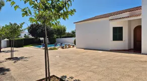 Villa con piscina privada Cala en Blanes, Menorca - Image 5