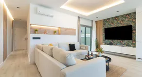 Home2Book Stylish Beachfront Escape - Image 2