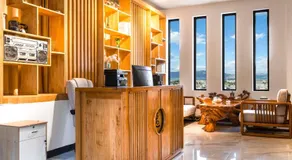 Yishanju Designer Hotel, Dali Ancient City - Image 4