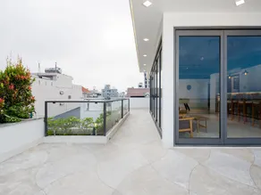 The Stunning Pool Villa Da Nang - Image 5
