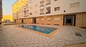 Martil Plage Piscine Fibre & Netflix - Image 2